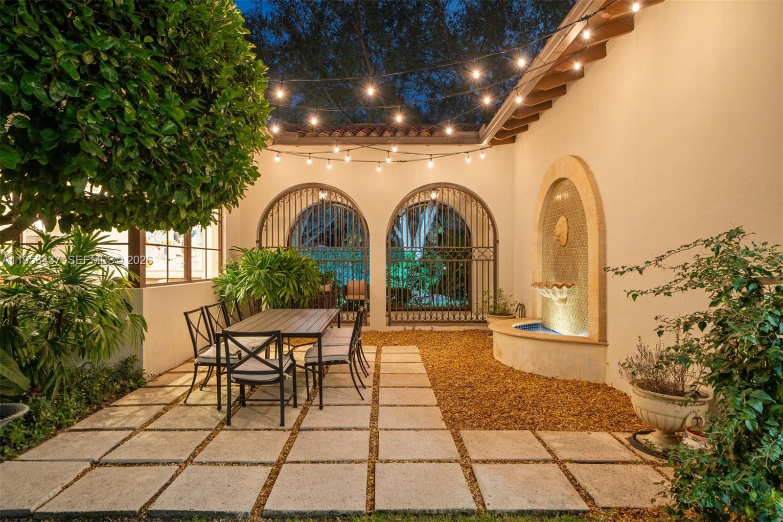 5865 SW 96th St Pinecrest, FL 33156