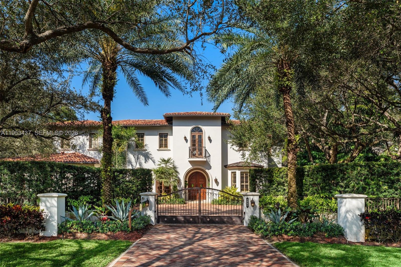 5865 SW 96th St Pinecrest, FL 33156