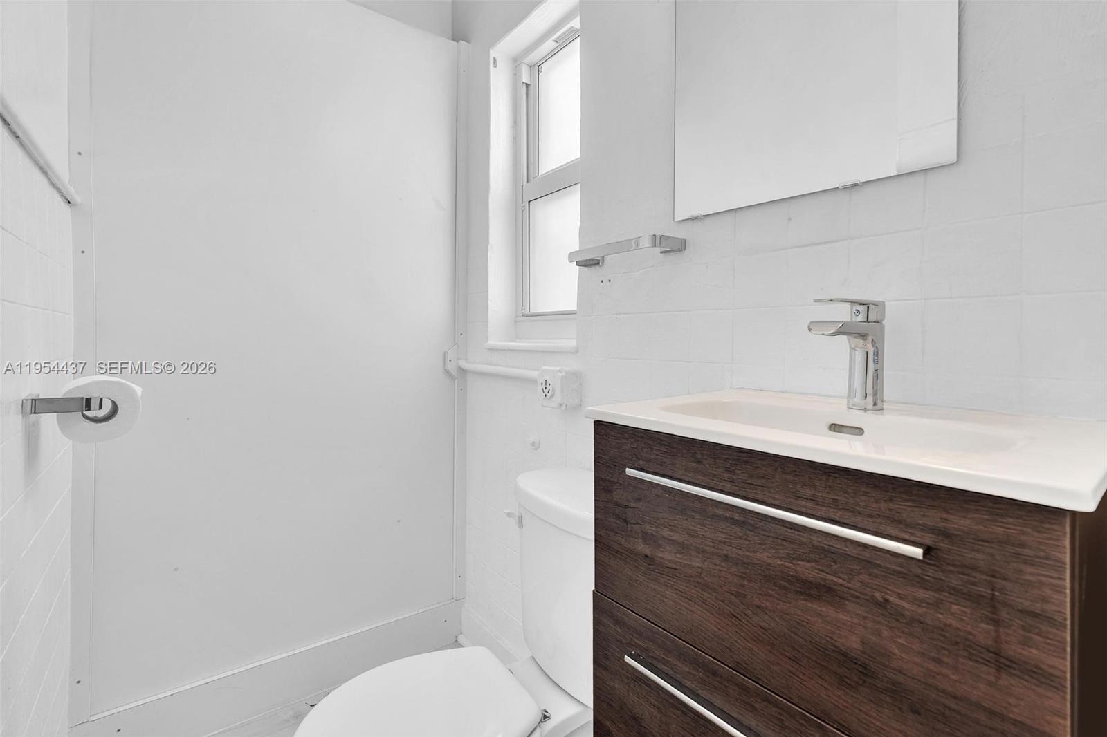 1524 Biarritz Dr Miami Beach, FL 33141