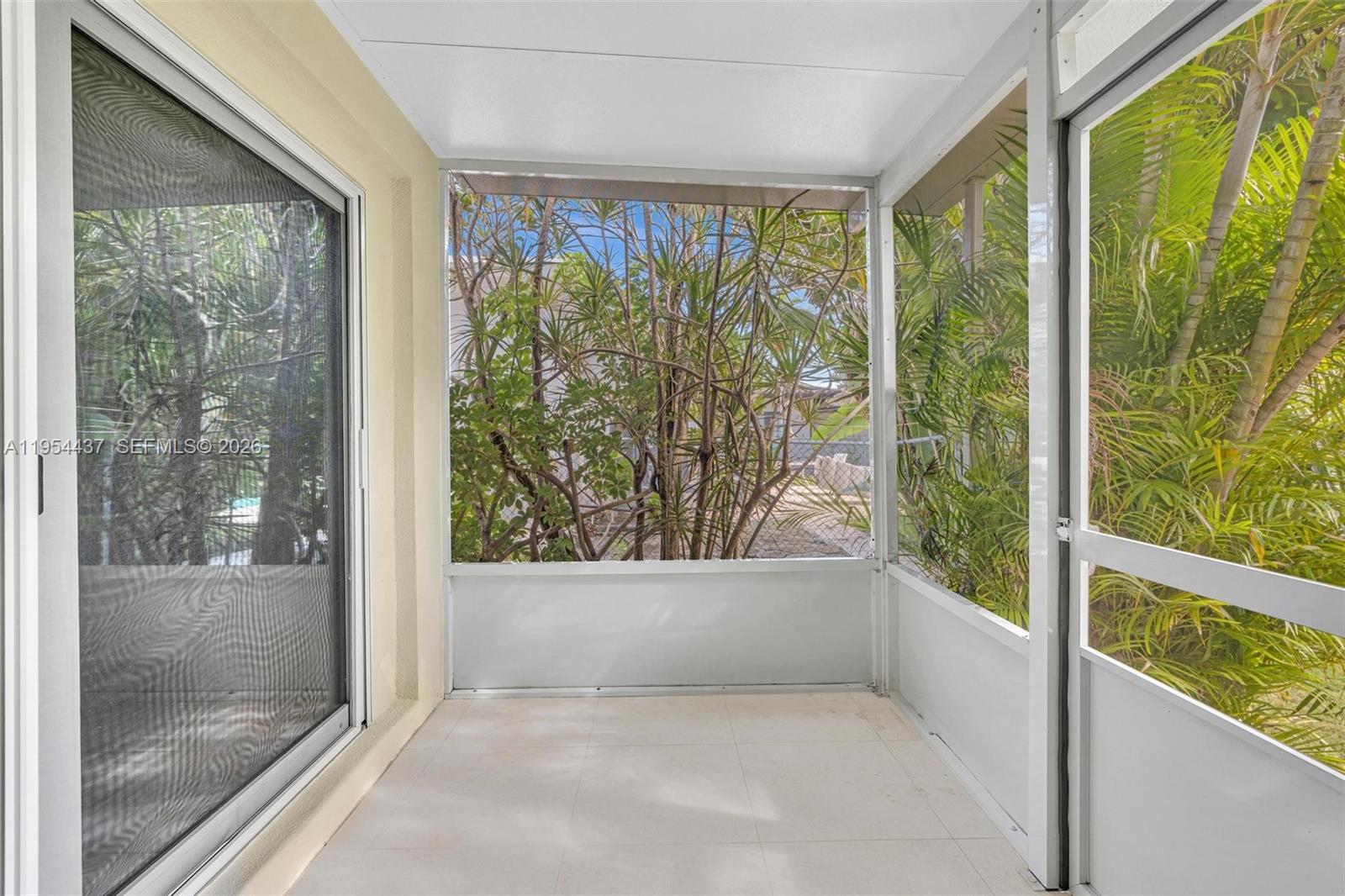 1524 Biarritz Dr Miami Beach, FL 33141