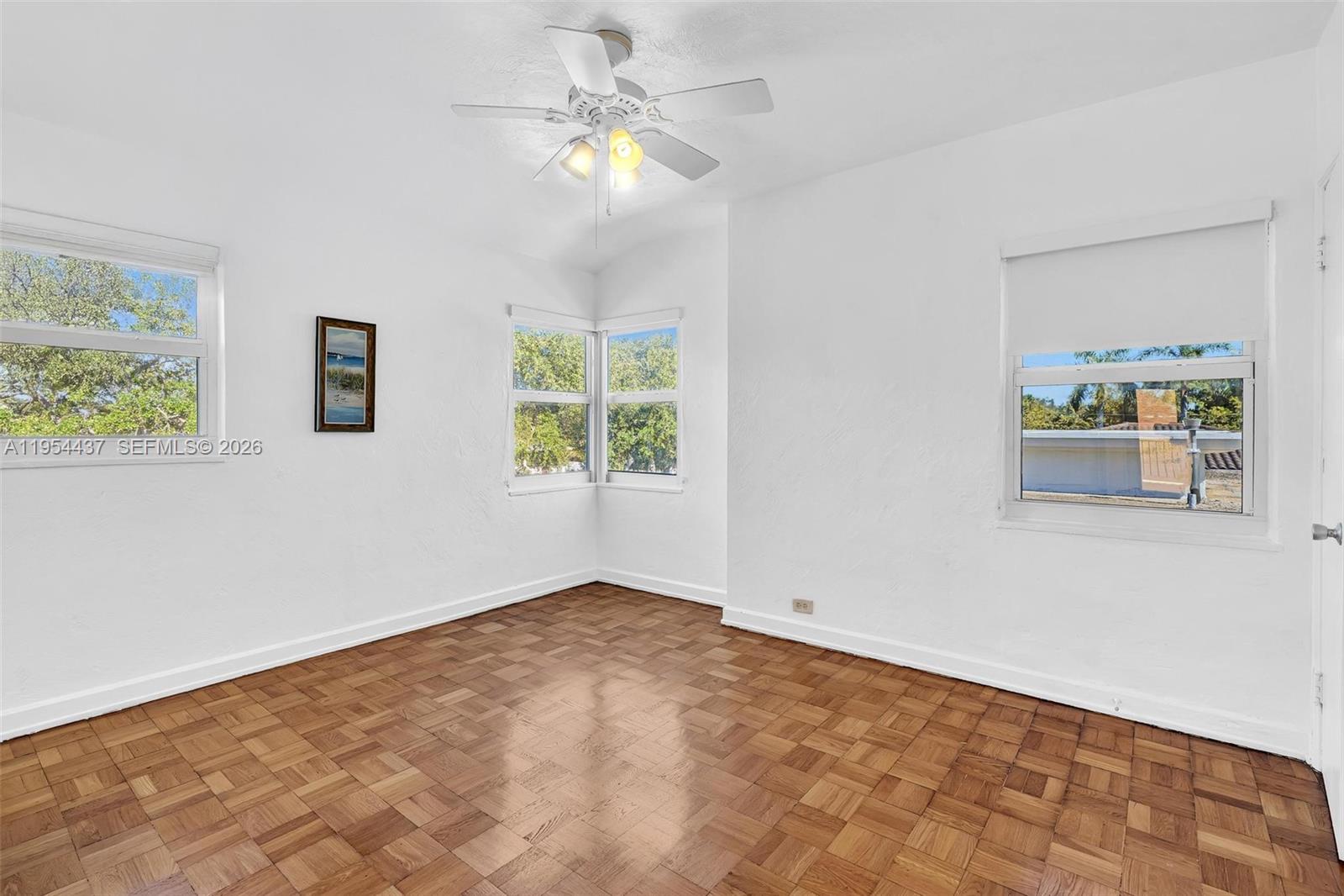 1524 Biarritz Dr Miami Beach, FL 33141