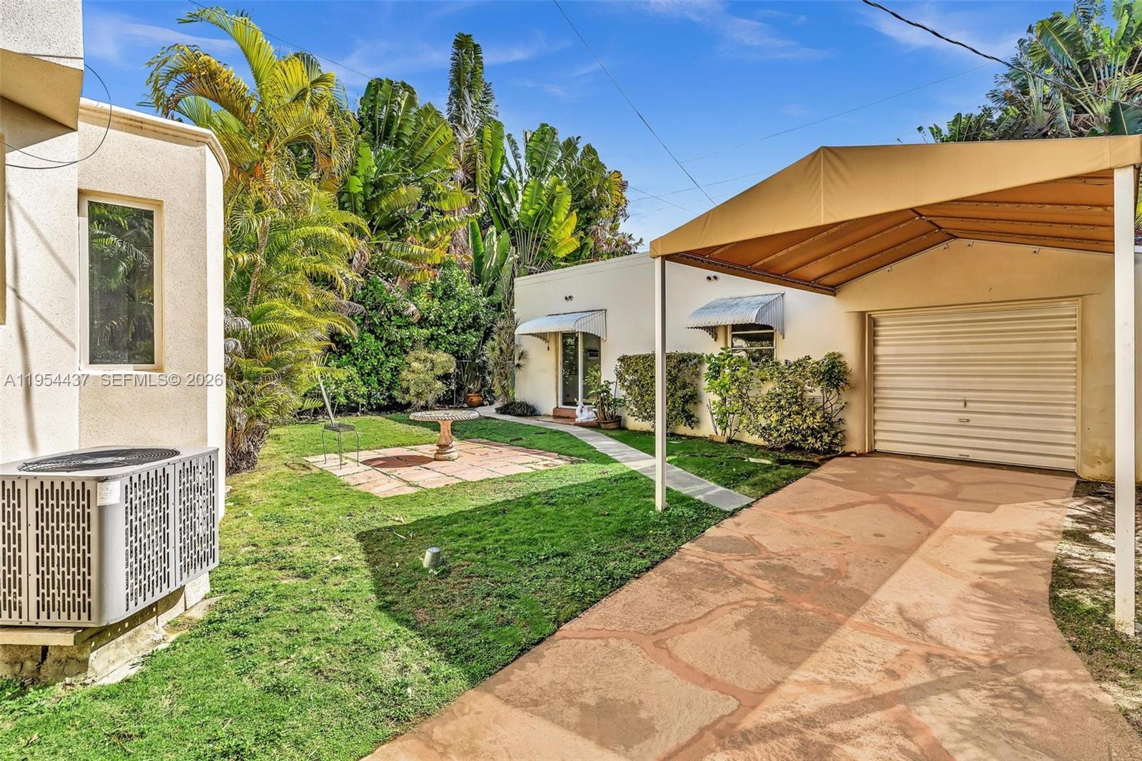 1524 Biarritz Dr Miami Beach, FL 33141