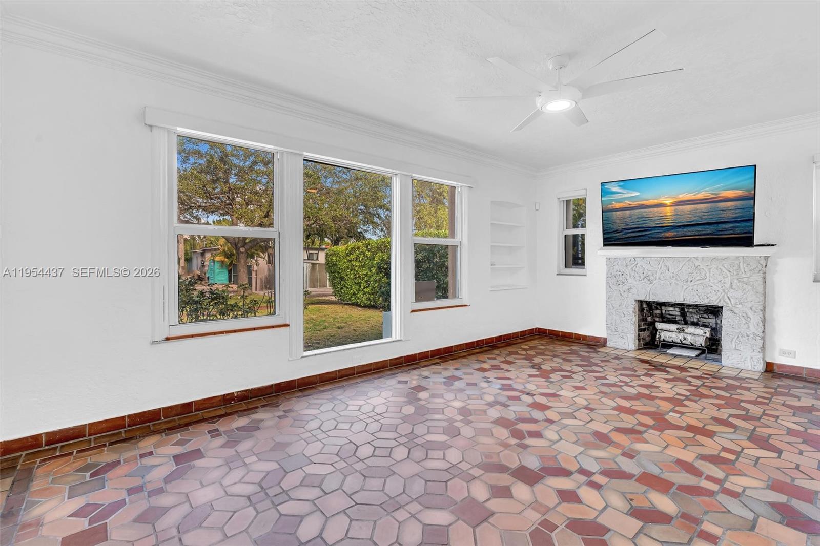 1524 Biarritz Dr Miami Beach, FL 33141