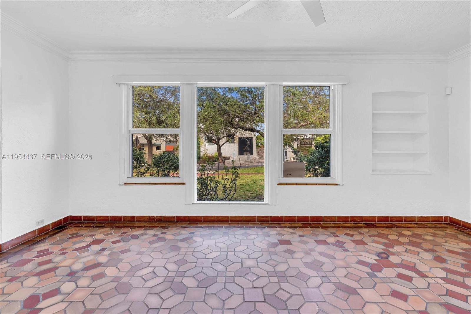 1524 Biarritz Dr Miami Beach, FL 33141