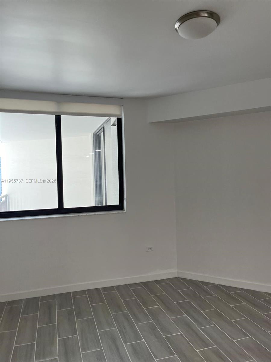 image Nine at Mary Brickell Village10