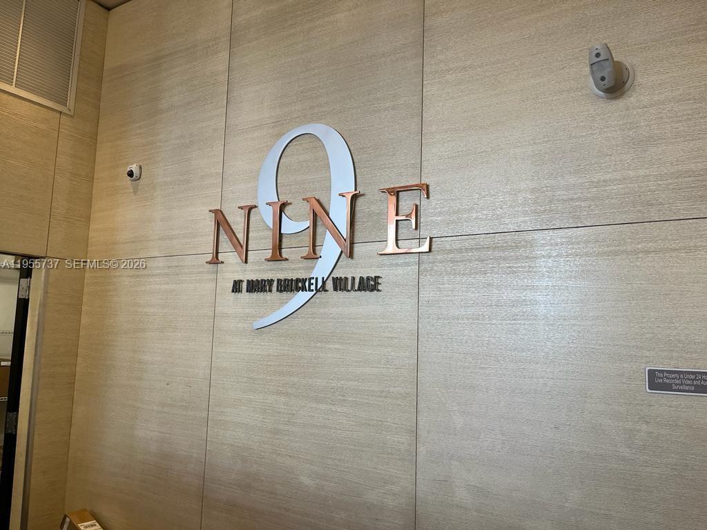 image Nine at Mary Brickell Village35