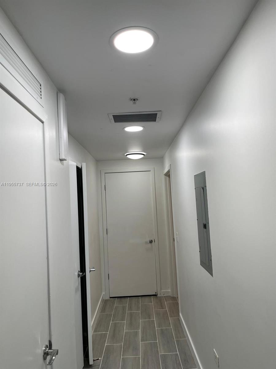 image Nine at Mary Brickell Village8