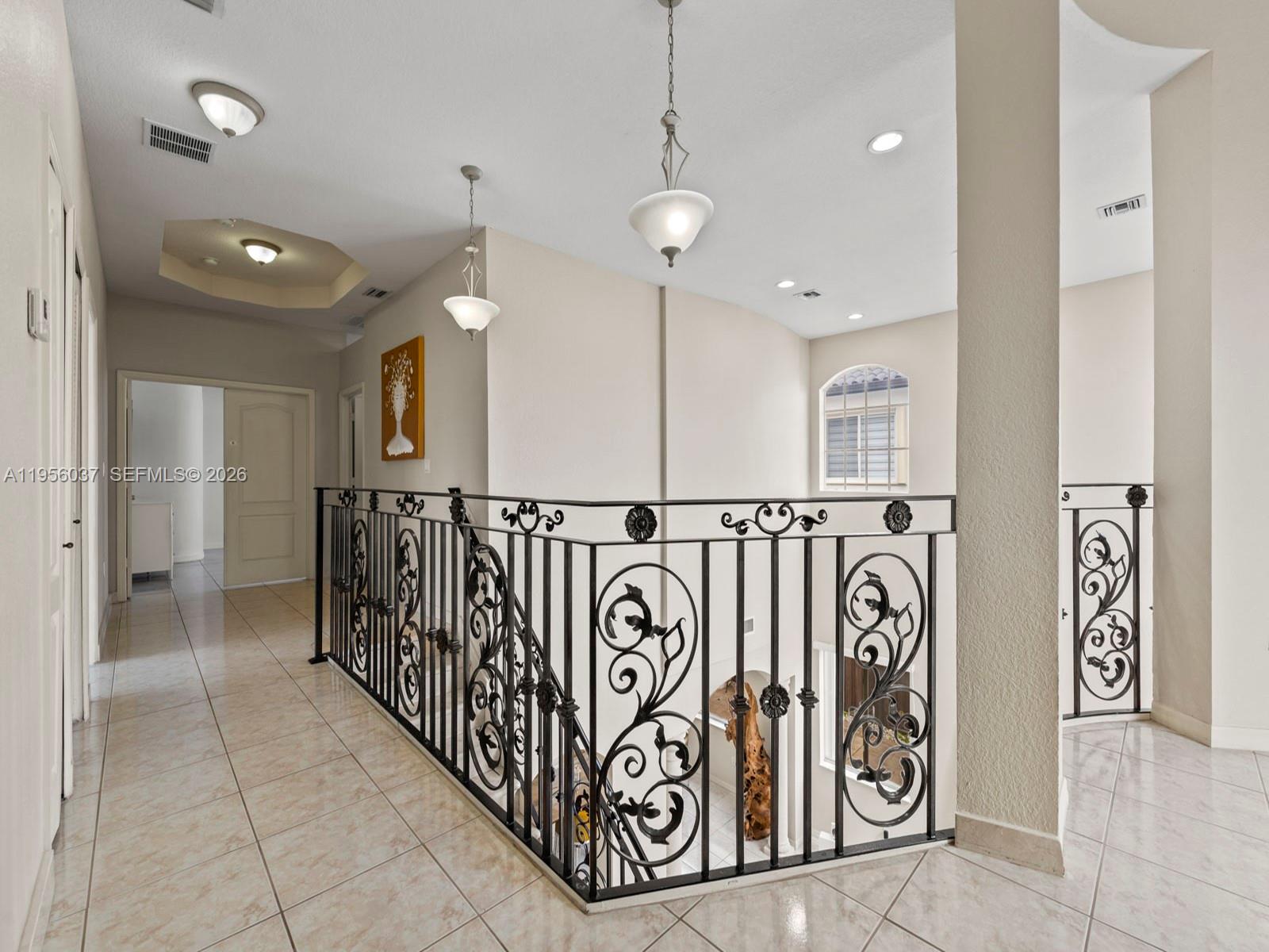 15383 SW 23rd St Miami, FL 33185