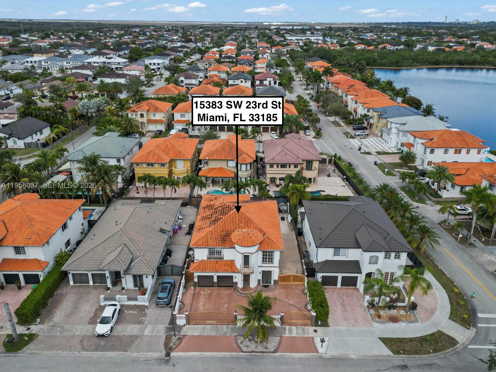 15383 SW 23rd St Miami, FL 33185