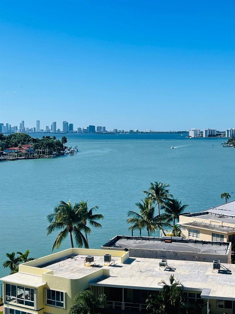 900 Bay Dr #821 Miami Beach, FL 33141