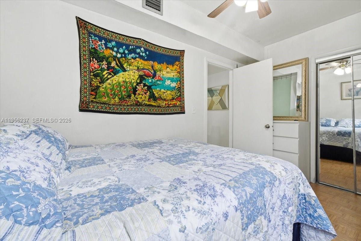 3554 SW 26th St Miami, FL 33133