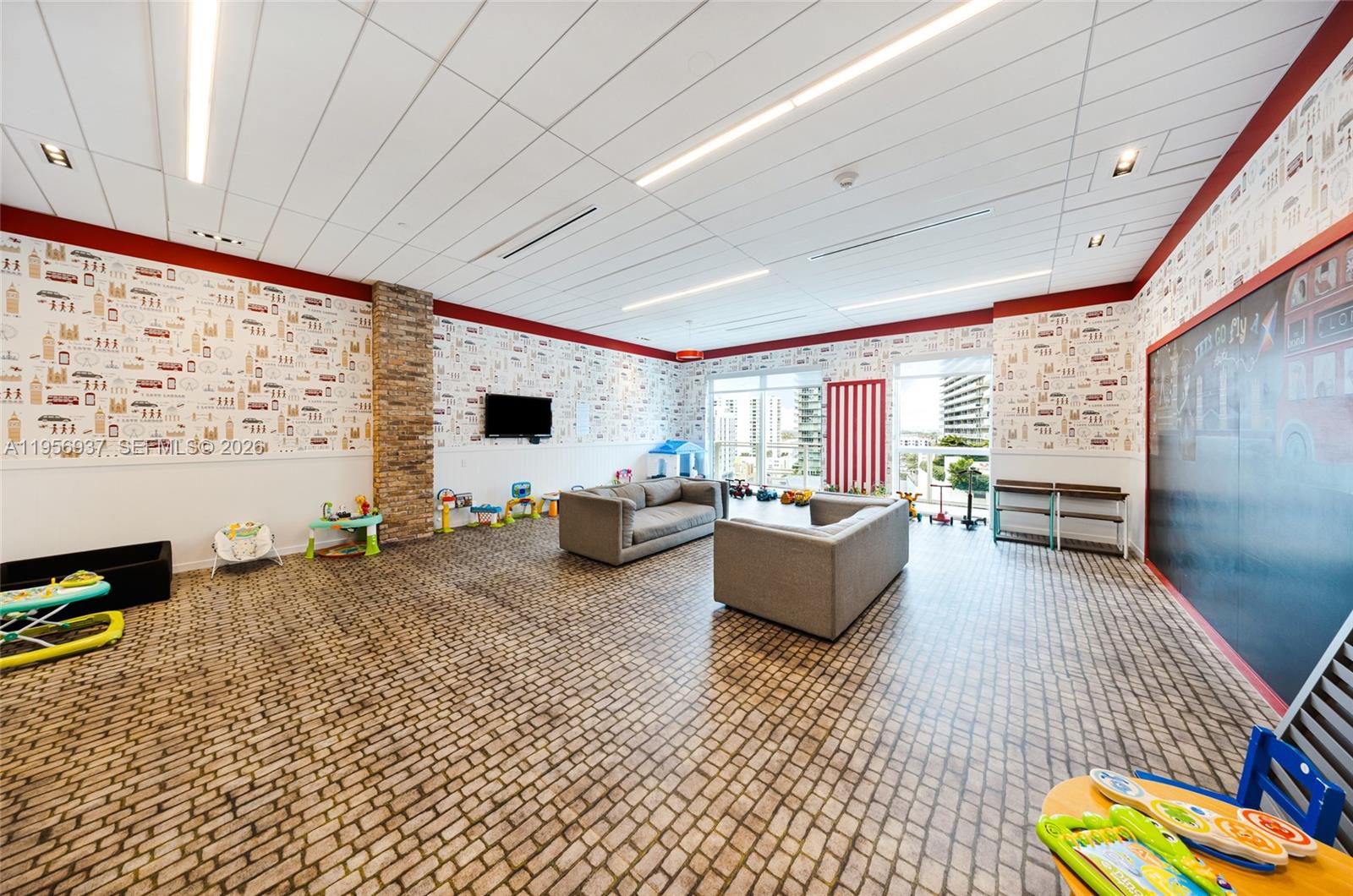 image The Bond on Brickell30