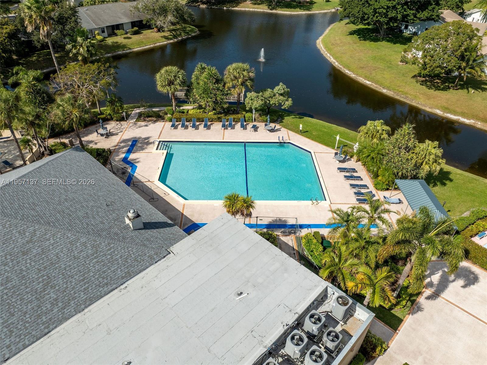 10988 Lake Front Pl Boca Raton, FL 33498