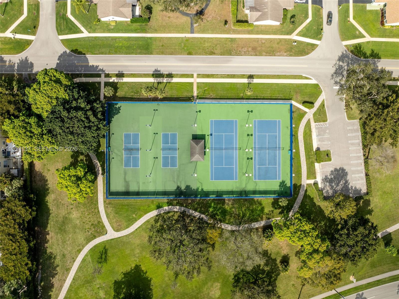 10988 Lake Front Pl Boca Raton, FL 33498