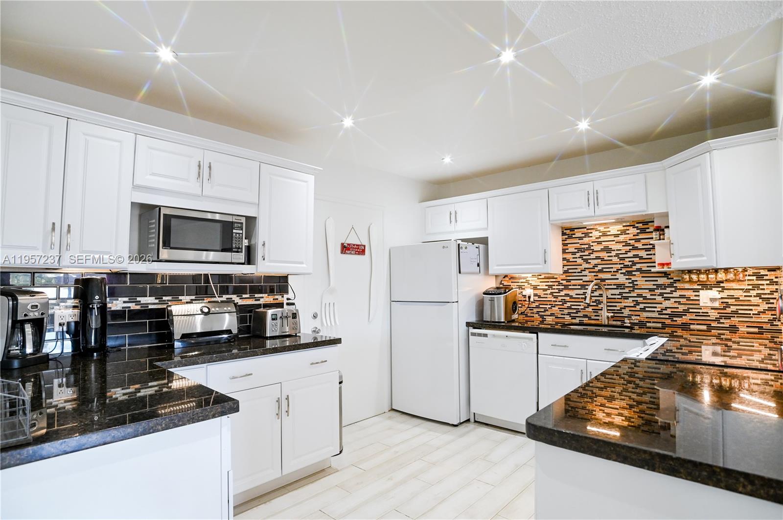 4751 NW 21st St #401 Lauderhill, FL 33313