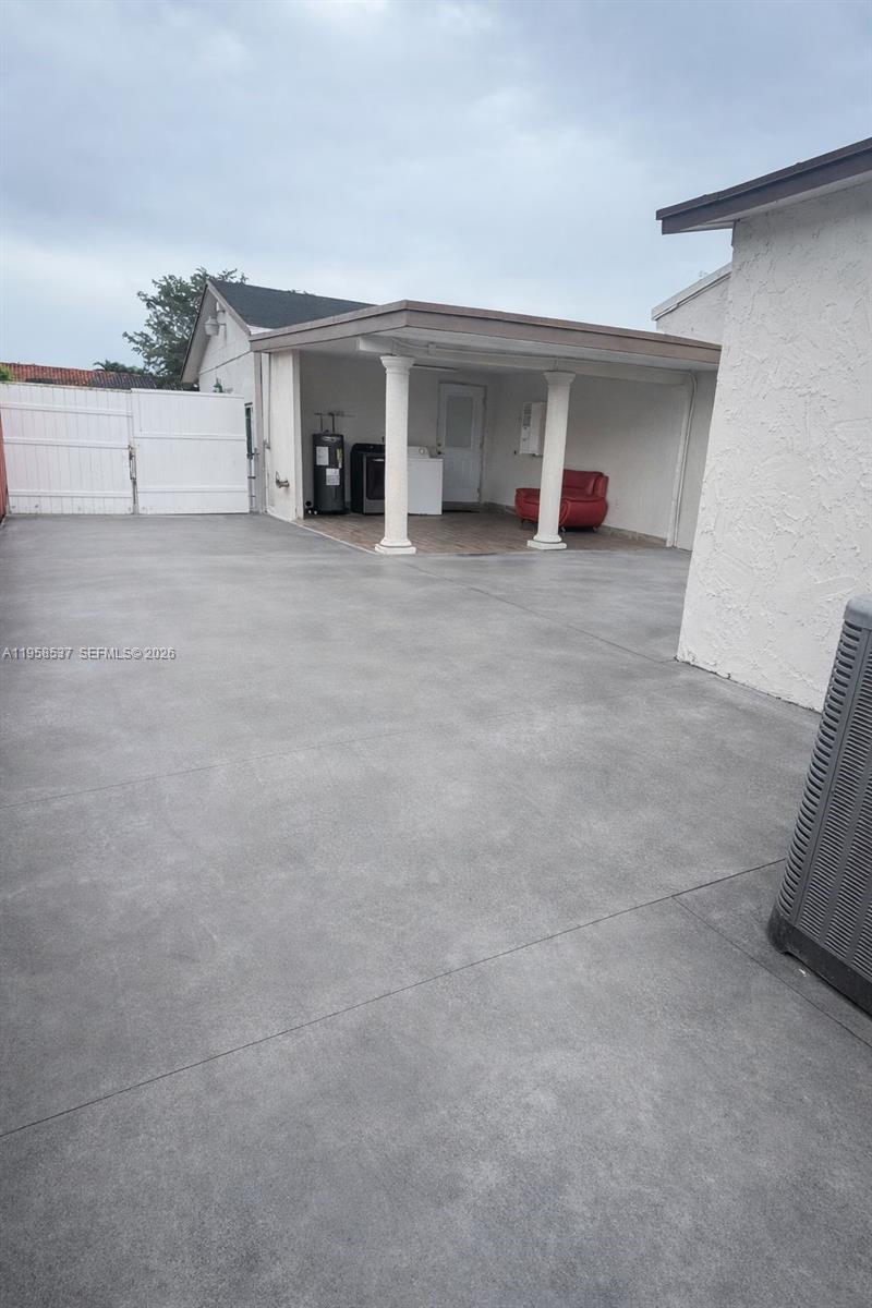 5114 SW 133rd Ct Dr #A Miami, FL 33175