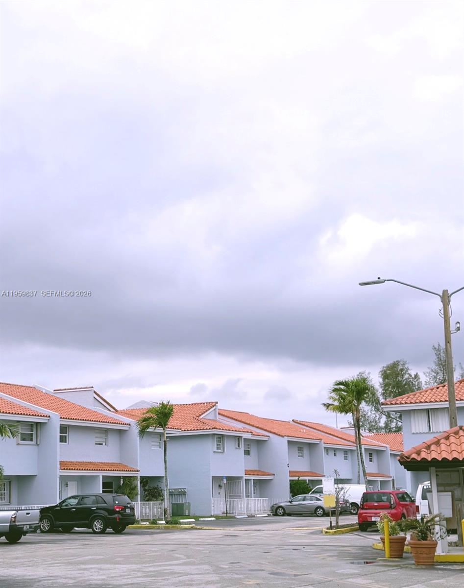 550 SW 115th Ave #807D