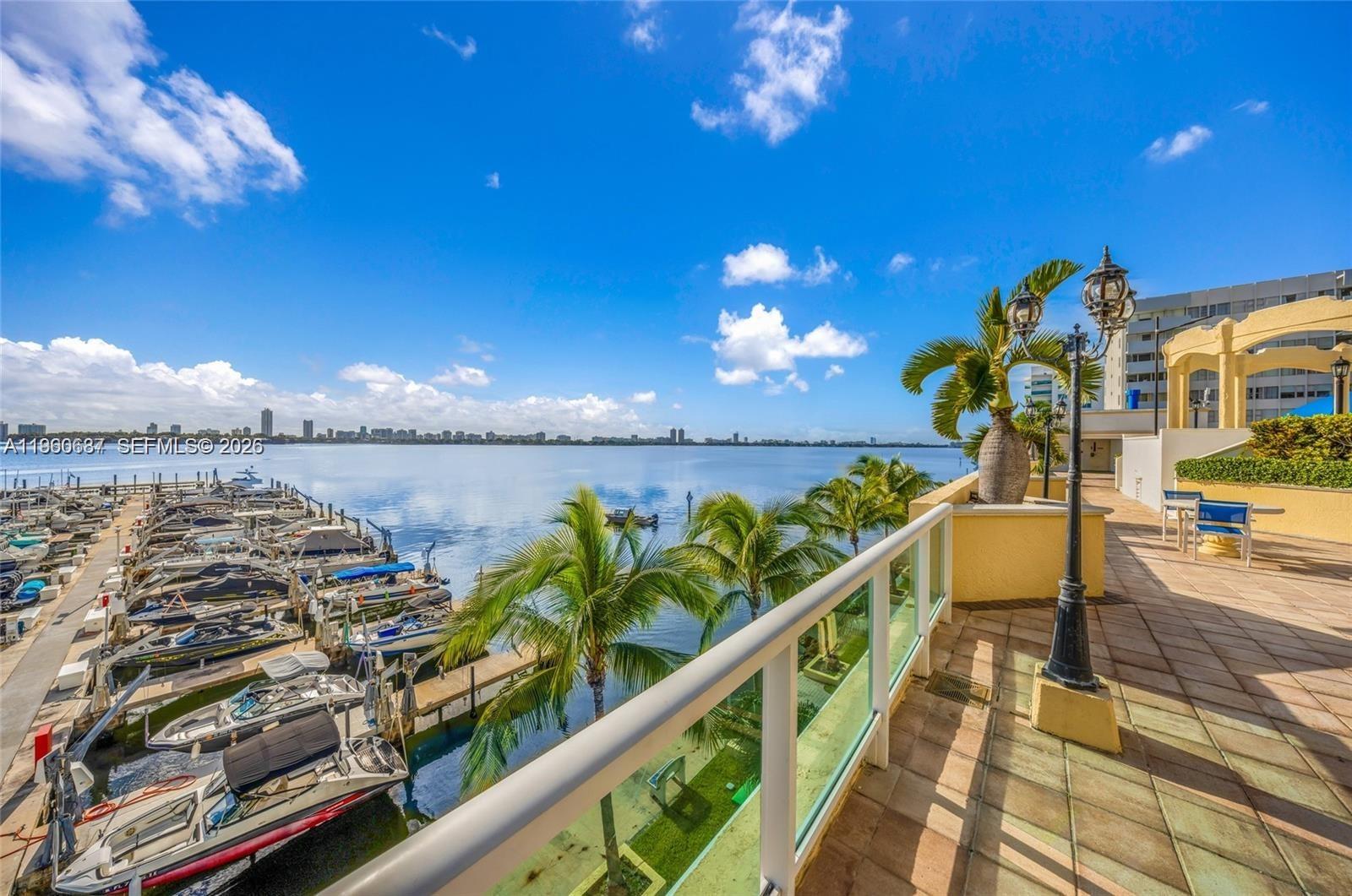 7601 E Treasure Dr #510 North Bay Village, FL 33141