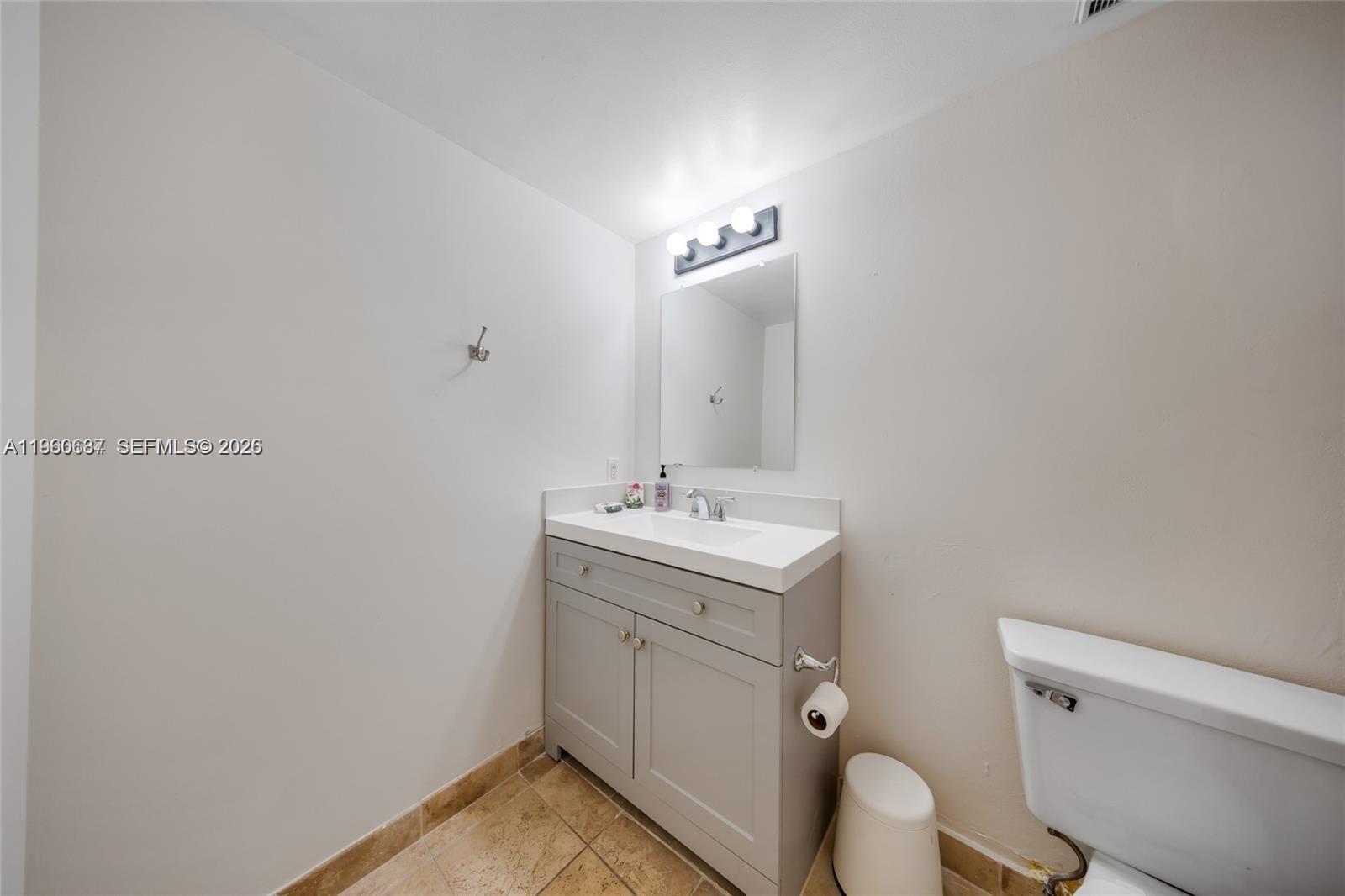 7601 E Treasure Dr #510 North Bay Village, FL 33141