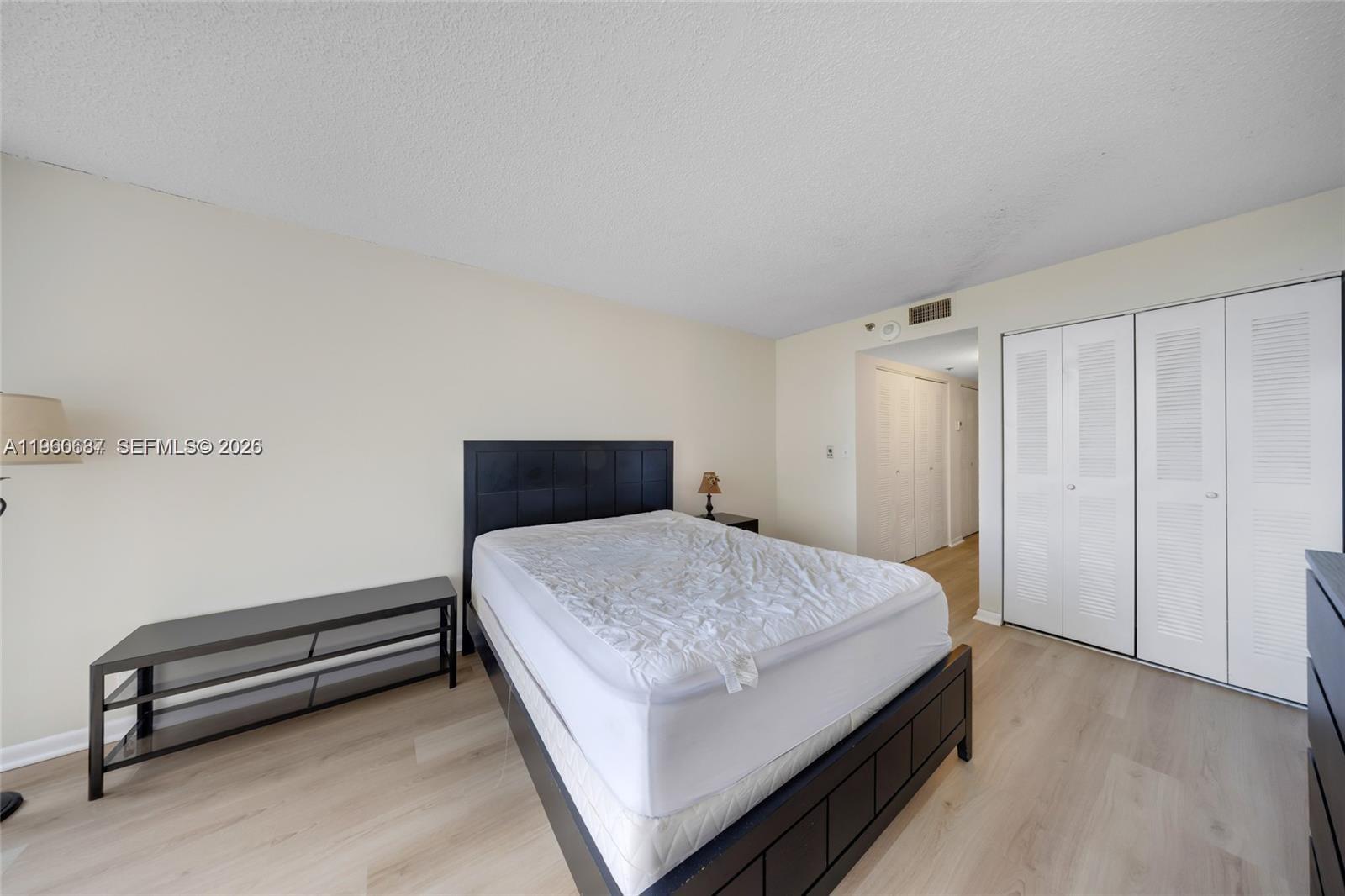 7601 E Treasure Dr #510 North Bay Village, FL 33141