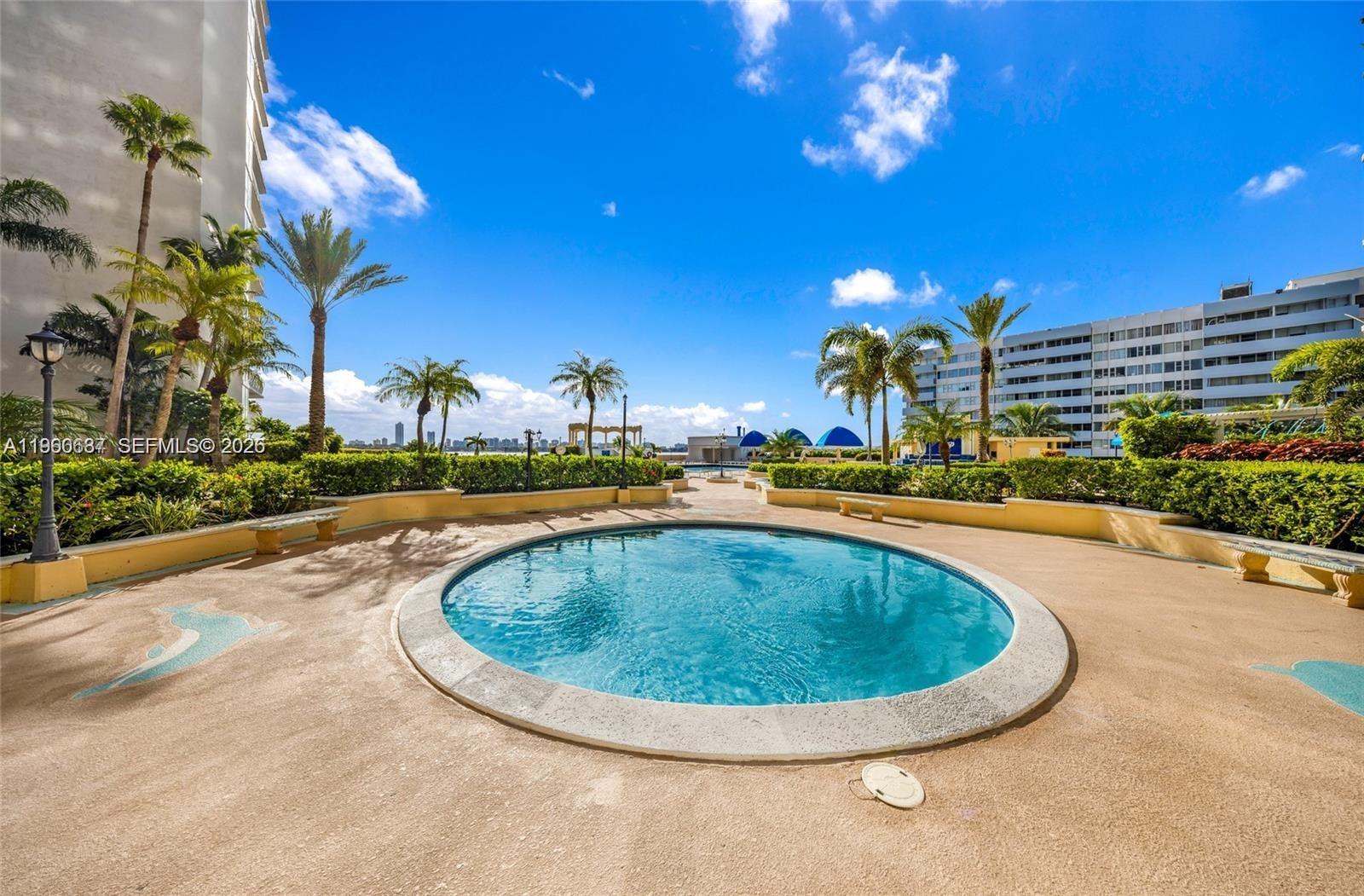 7601 E Treasure Dr #510 North Bay Village, FL 33141