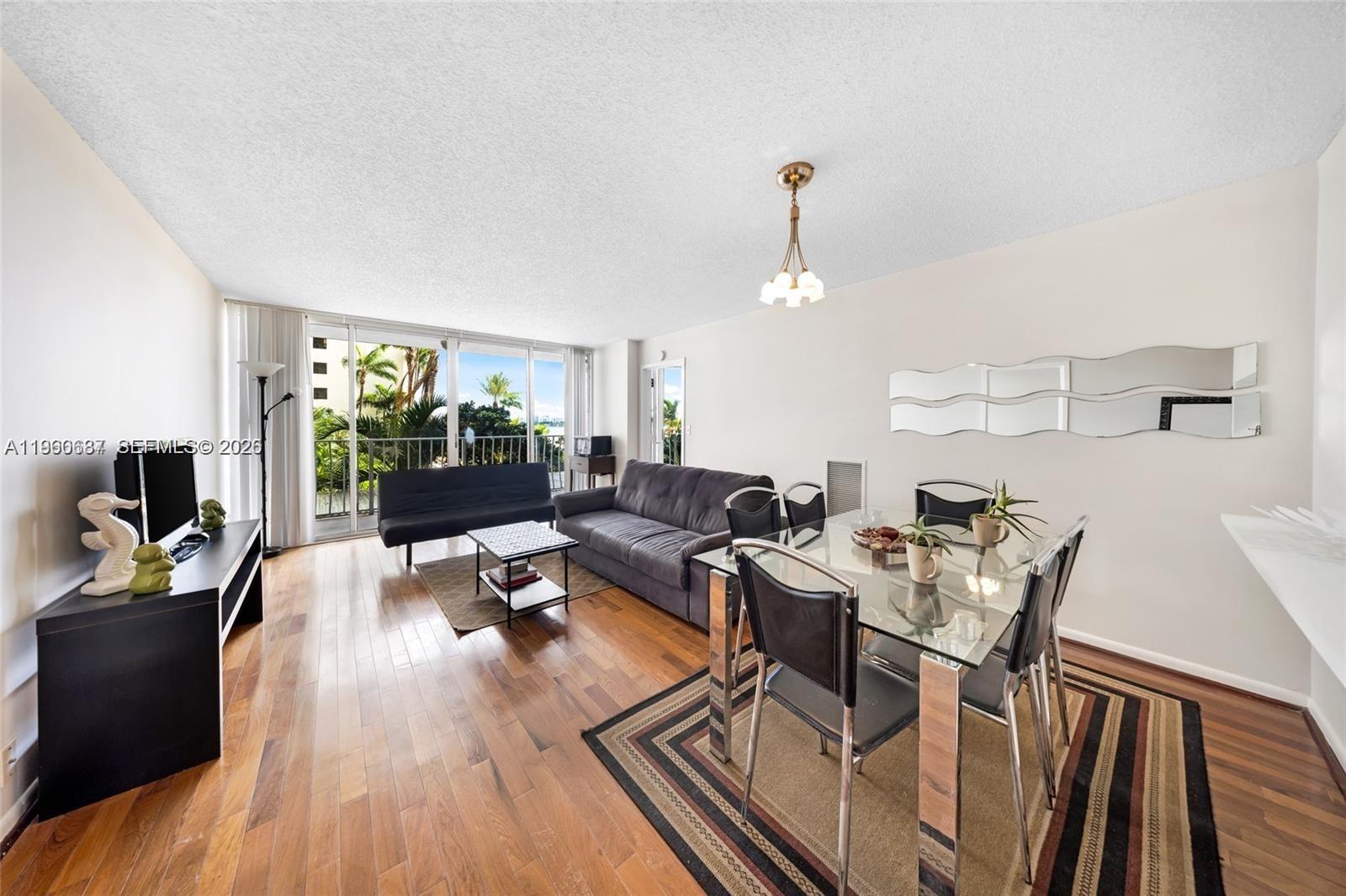 7601 E Treasure Dr #510 North Bay Village, FL 33141