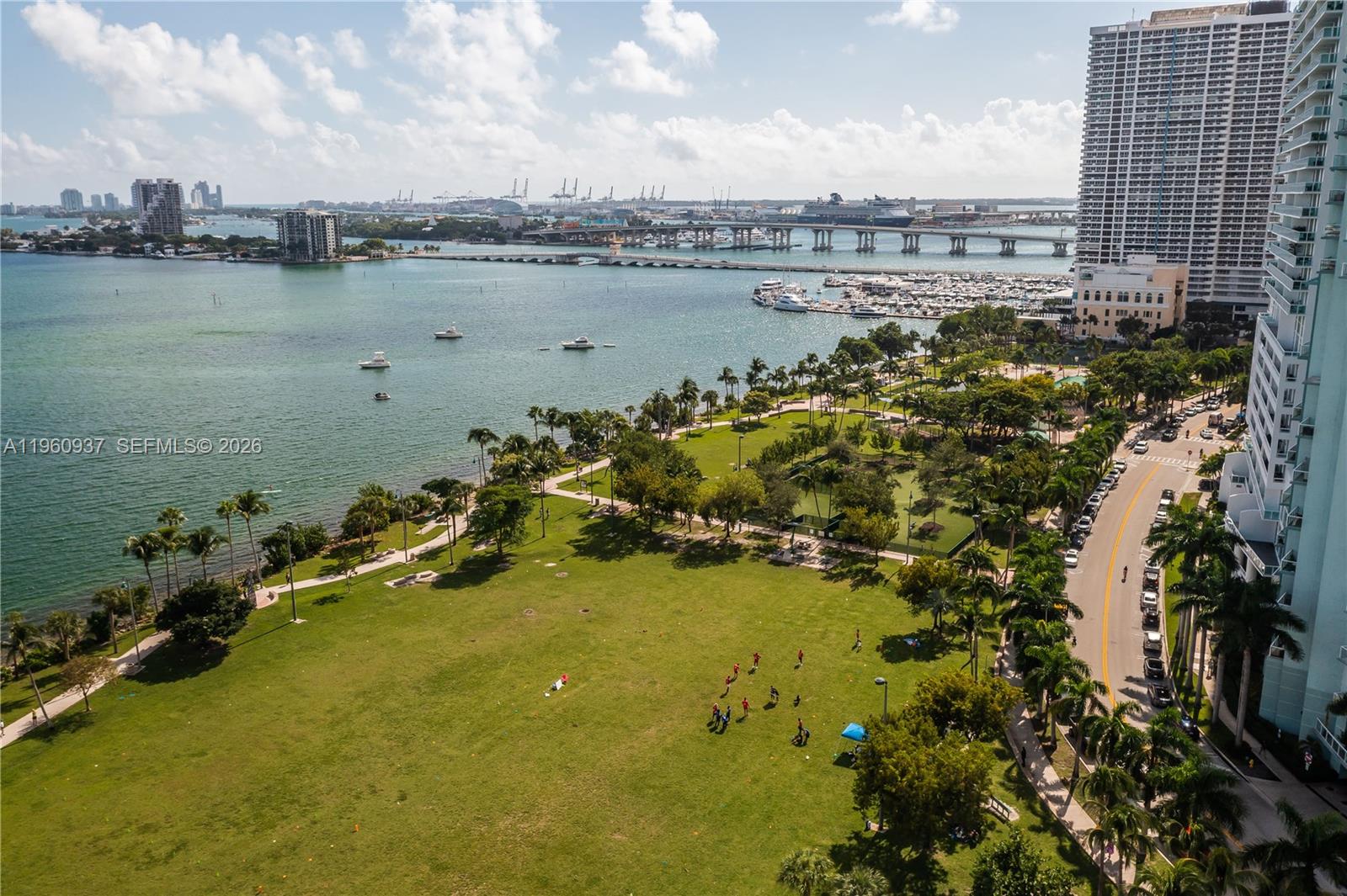 image Cite on the Bay West22