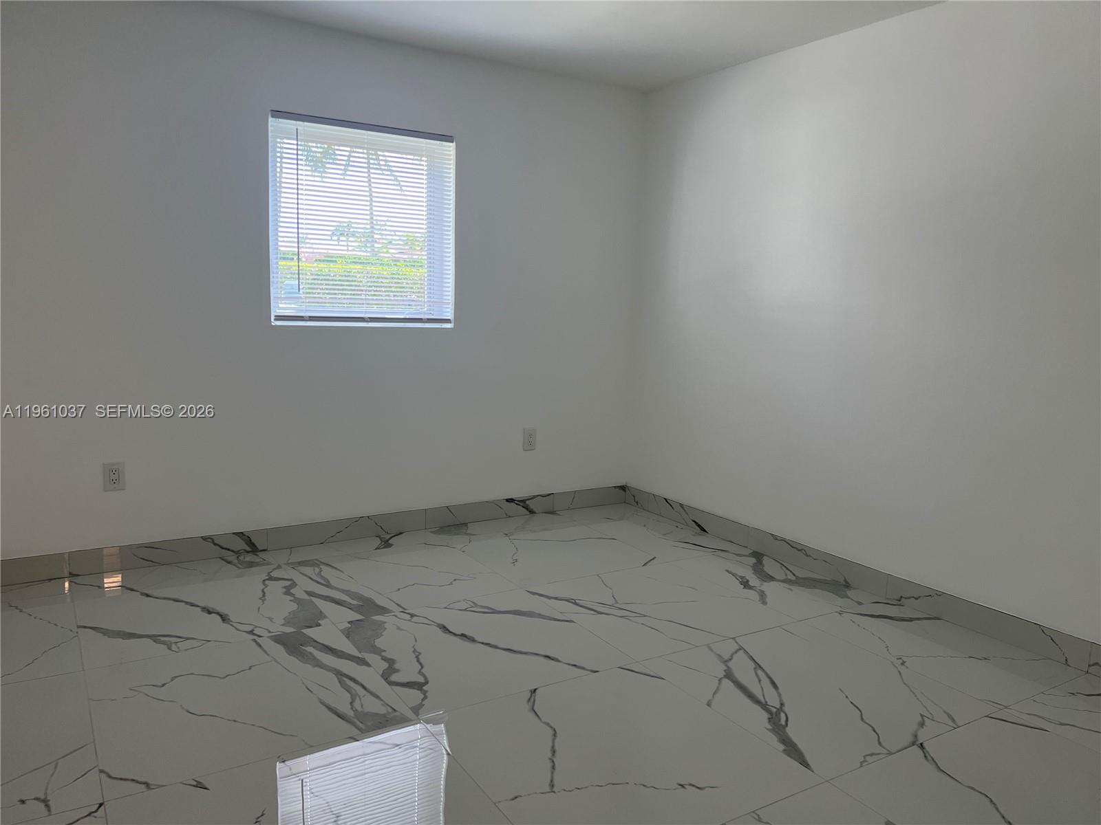 8609 SW 68th Ct #2 Pinecrest, FL 33143