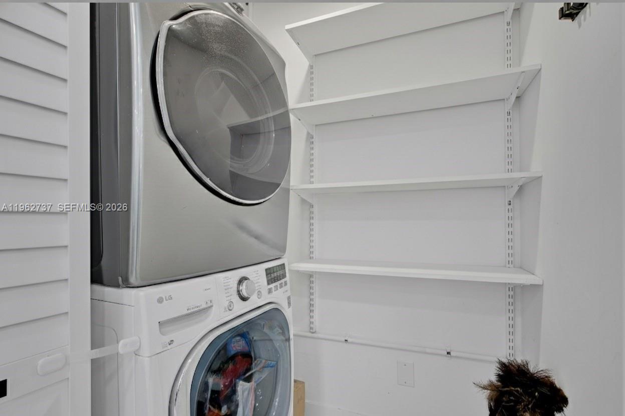 11751 SW 168th Ter Miami, FL 33177