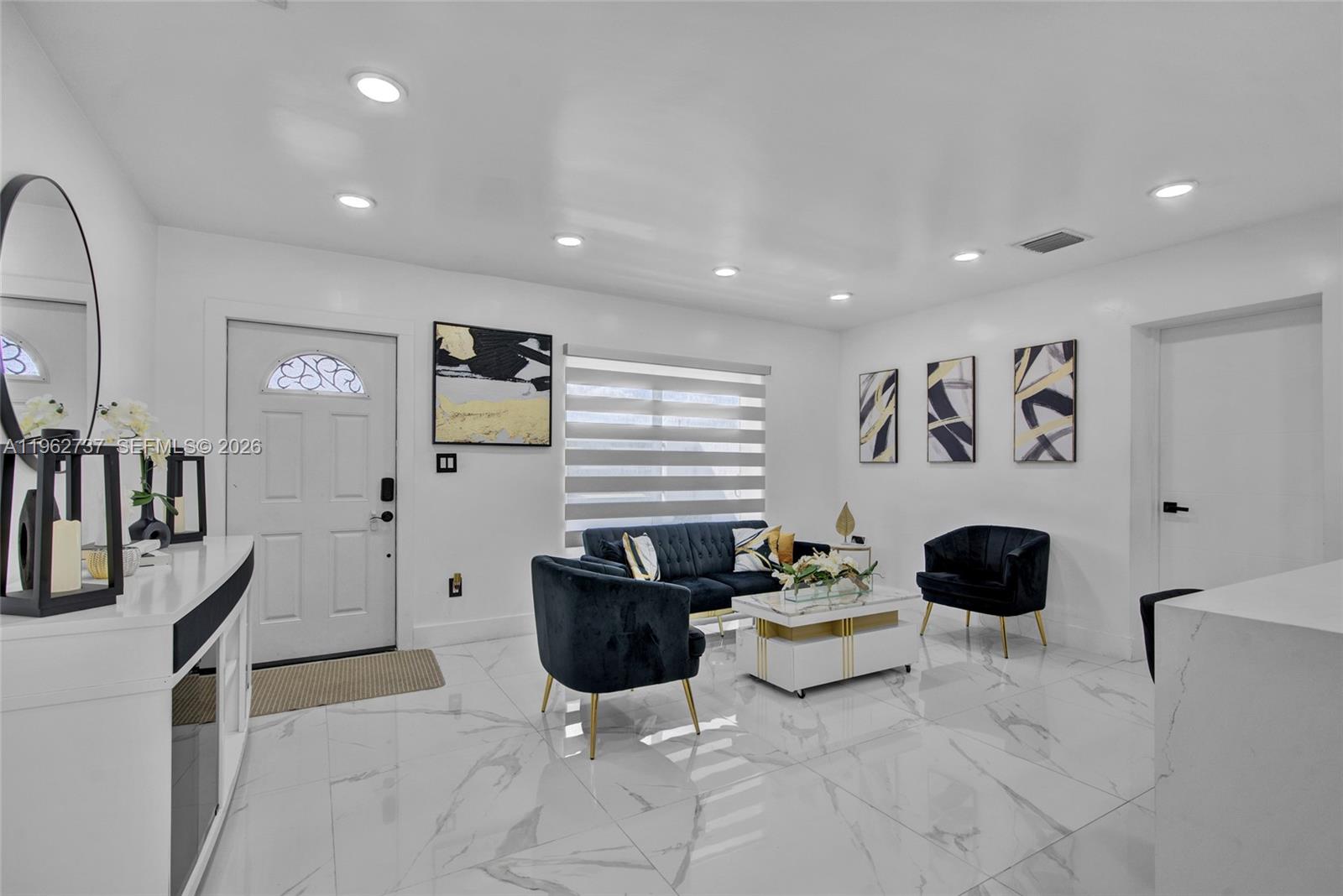 11751 SW 168th Ter Miami, FL 33177