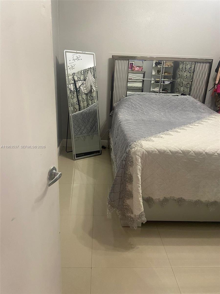 19763 SW 124th Ave Miami, FL 33177