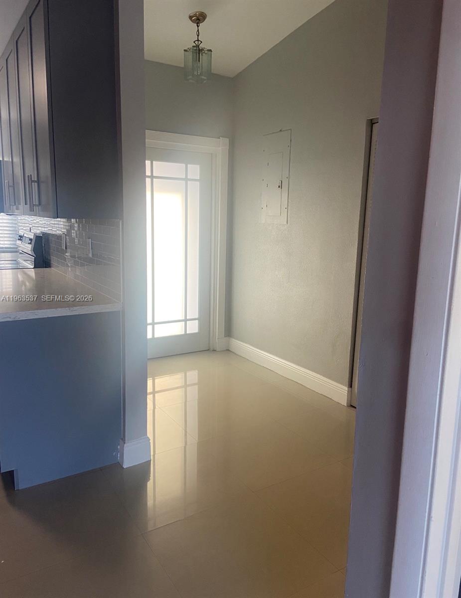 19763 SW 124th Ave Miami, FL 33177