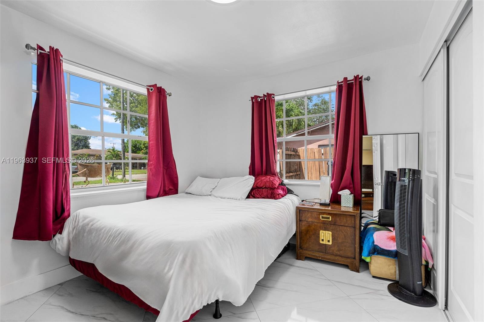 6233 Rodman St Hollywood, FL 33023