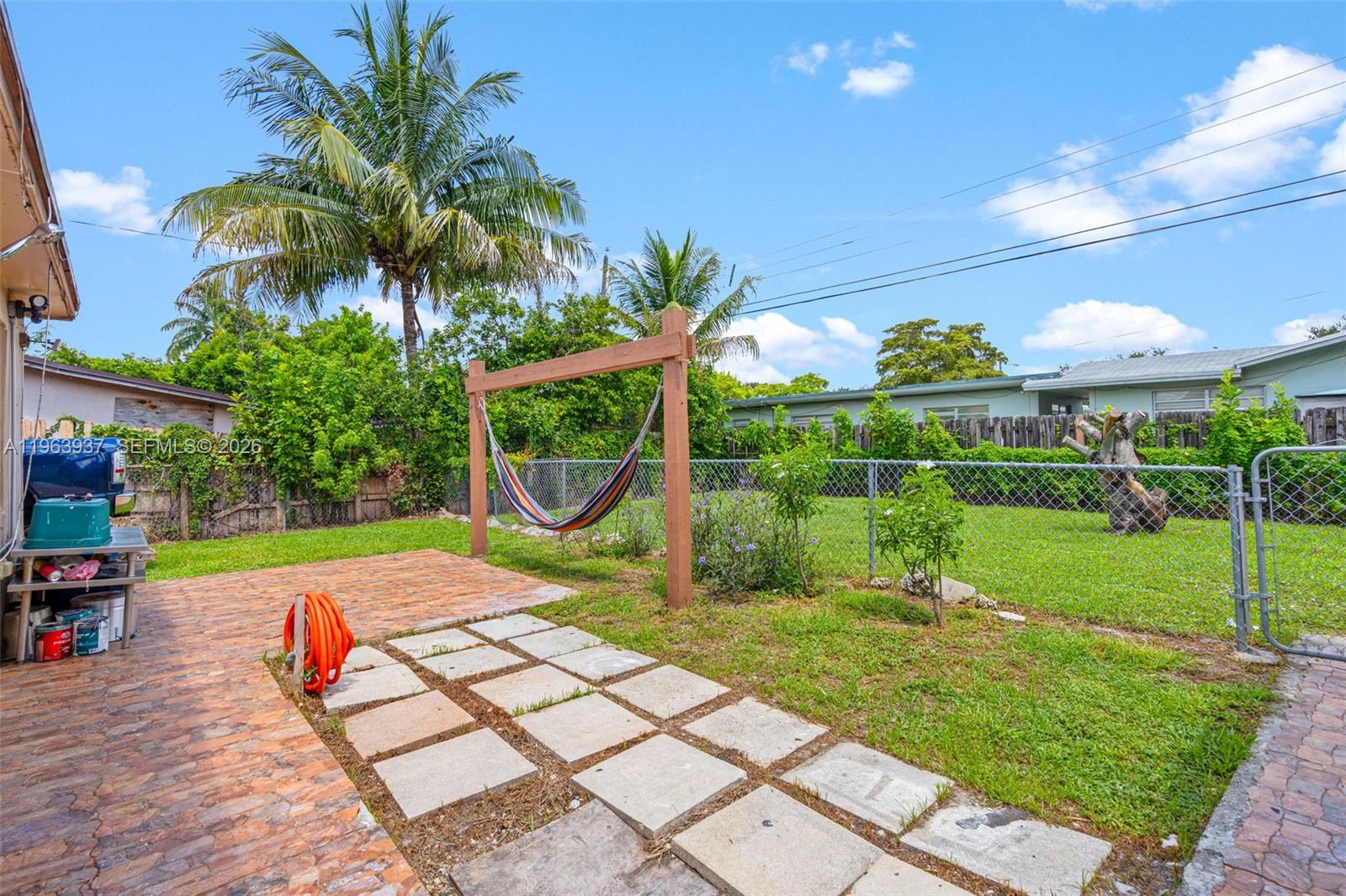 6233 Rodman St Hollywood, FL 33023