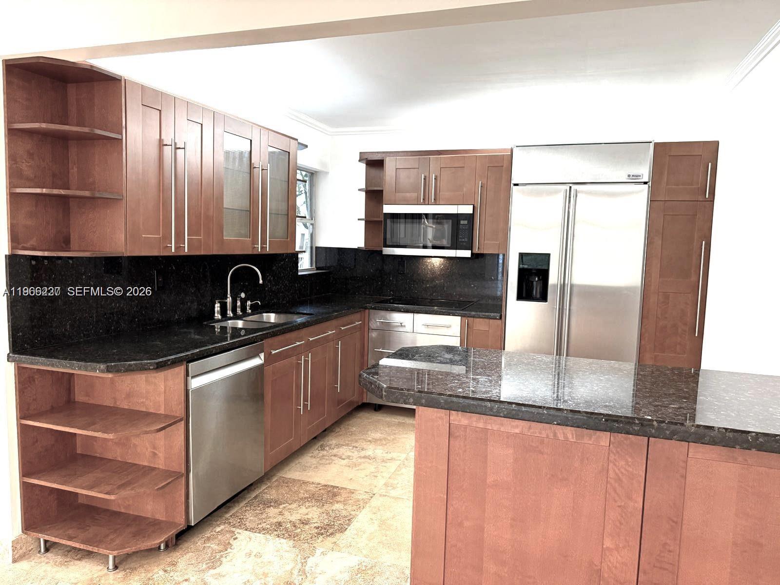 245 Poinciana Dr #505 Sunny Isles Beach, FL 33160