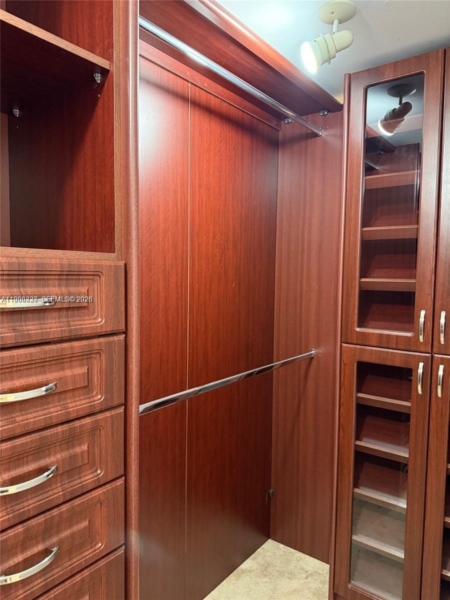 245 Poinciana Dr #505 Sunny Isles Beach, FL 33160