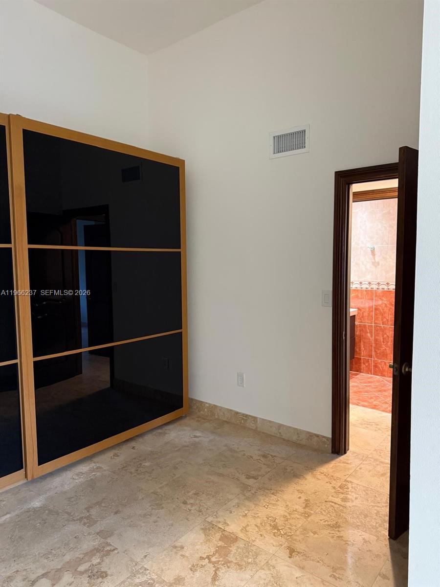 245 Poinciana Dr #505 Sunny Isles Beach, FL 33160