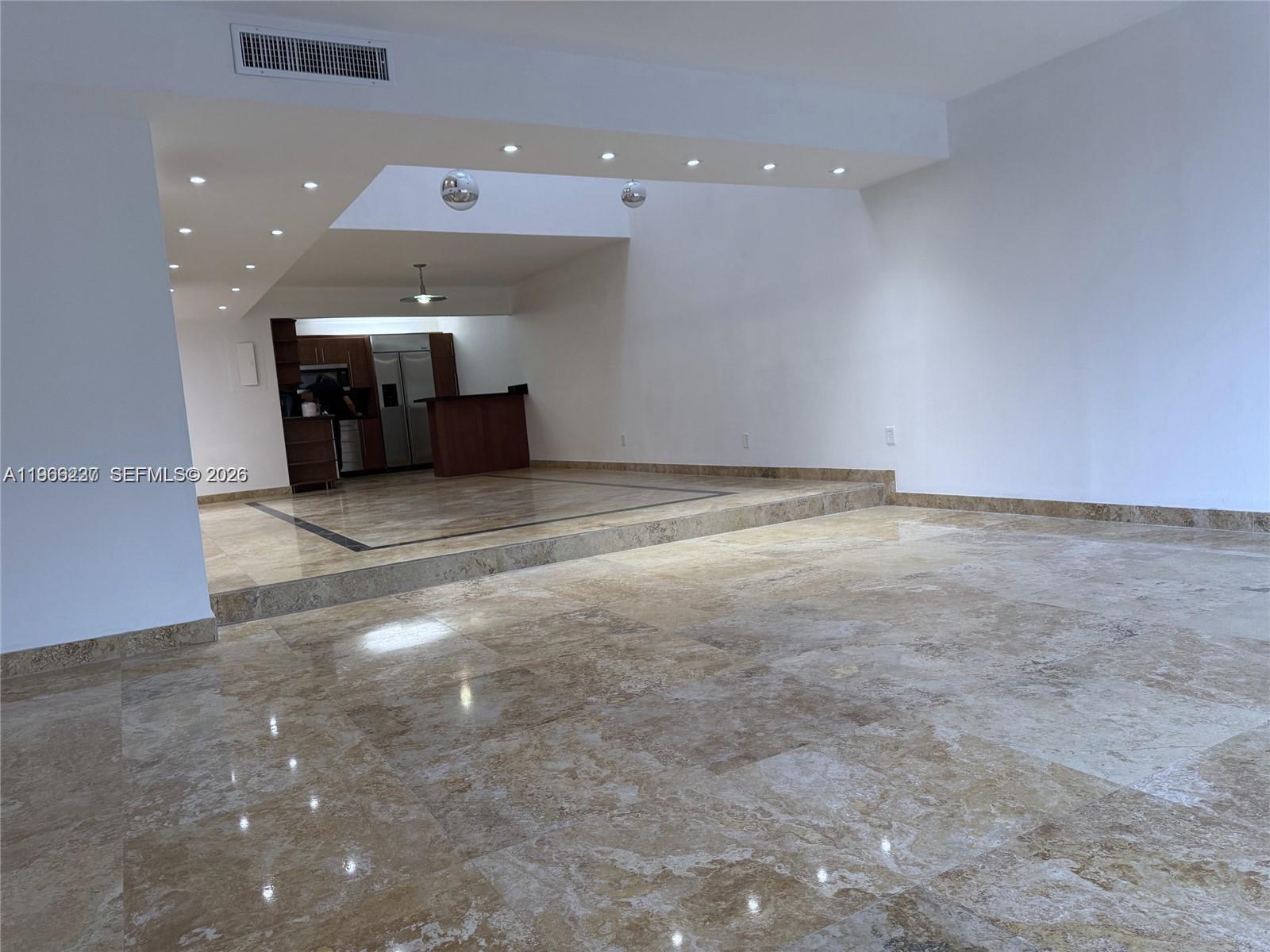 245 Poinciana Dr #505 Sunny Isles Beach, FL 33160