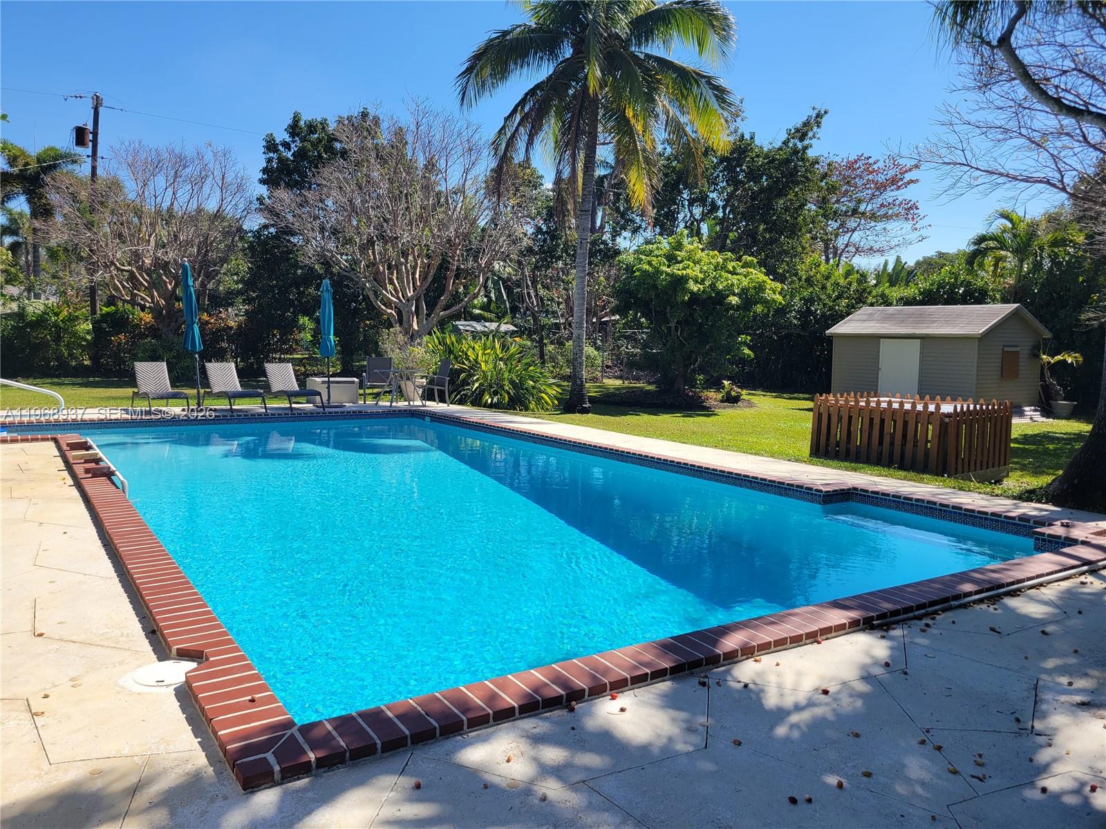 9350 SW 120th St Miami, FL 33176