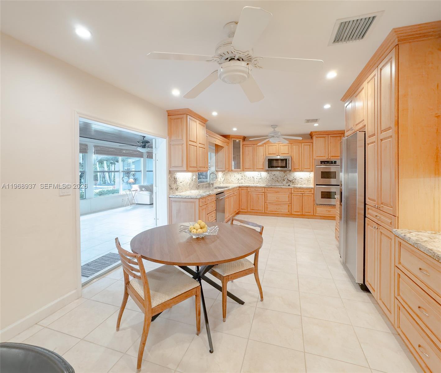 9350 SW 120th St Miami, FL 33176