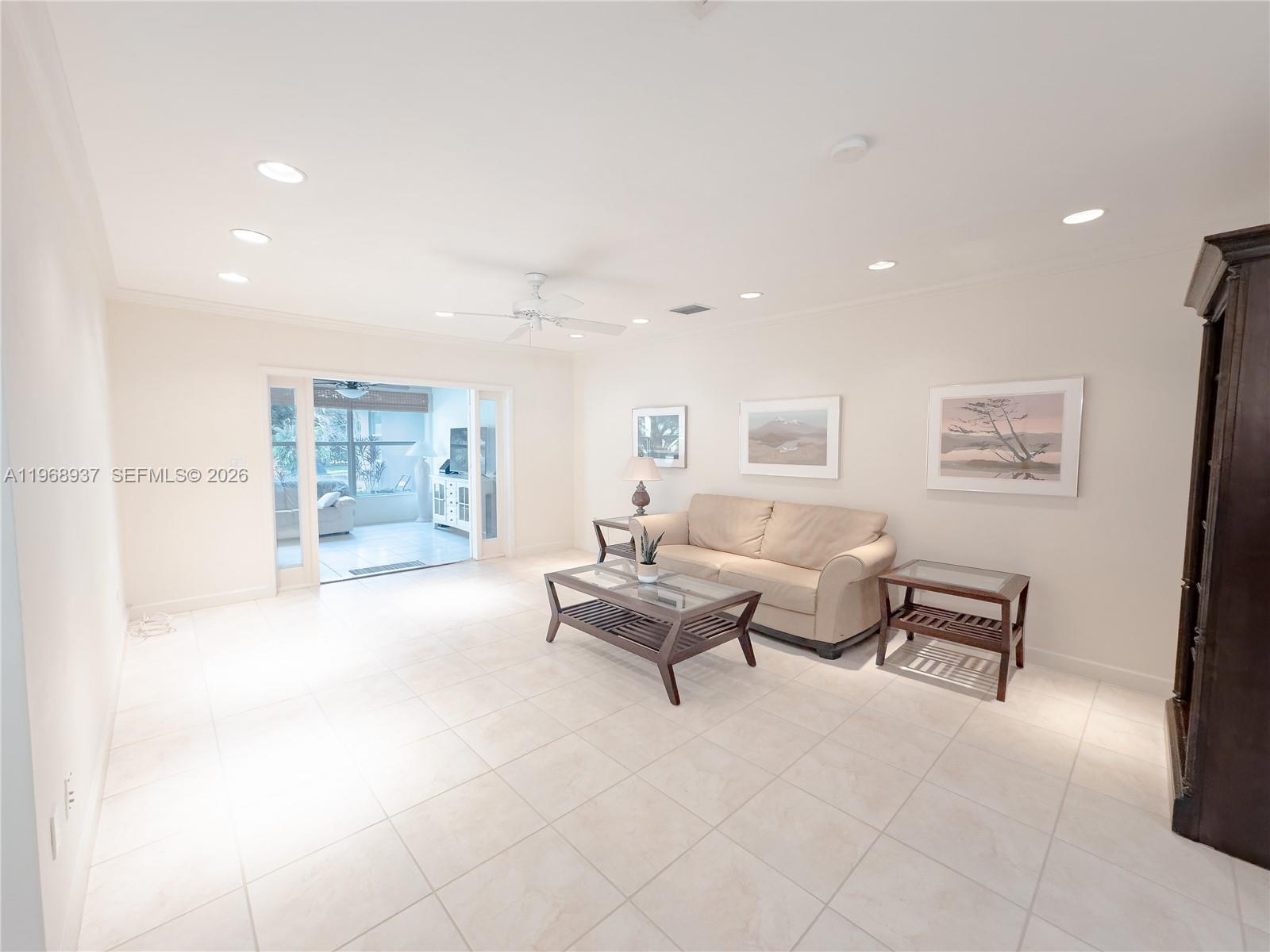 9350 SW 120th St Miami, FL 33176