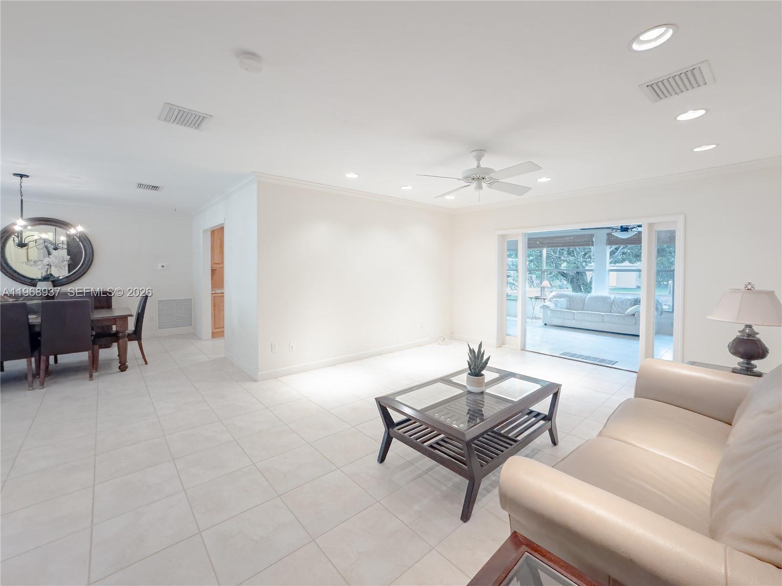 9350 SW 120th St Miami, FL 33176