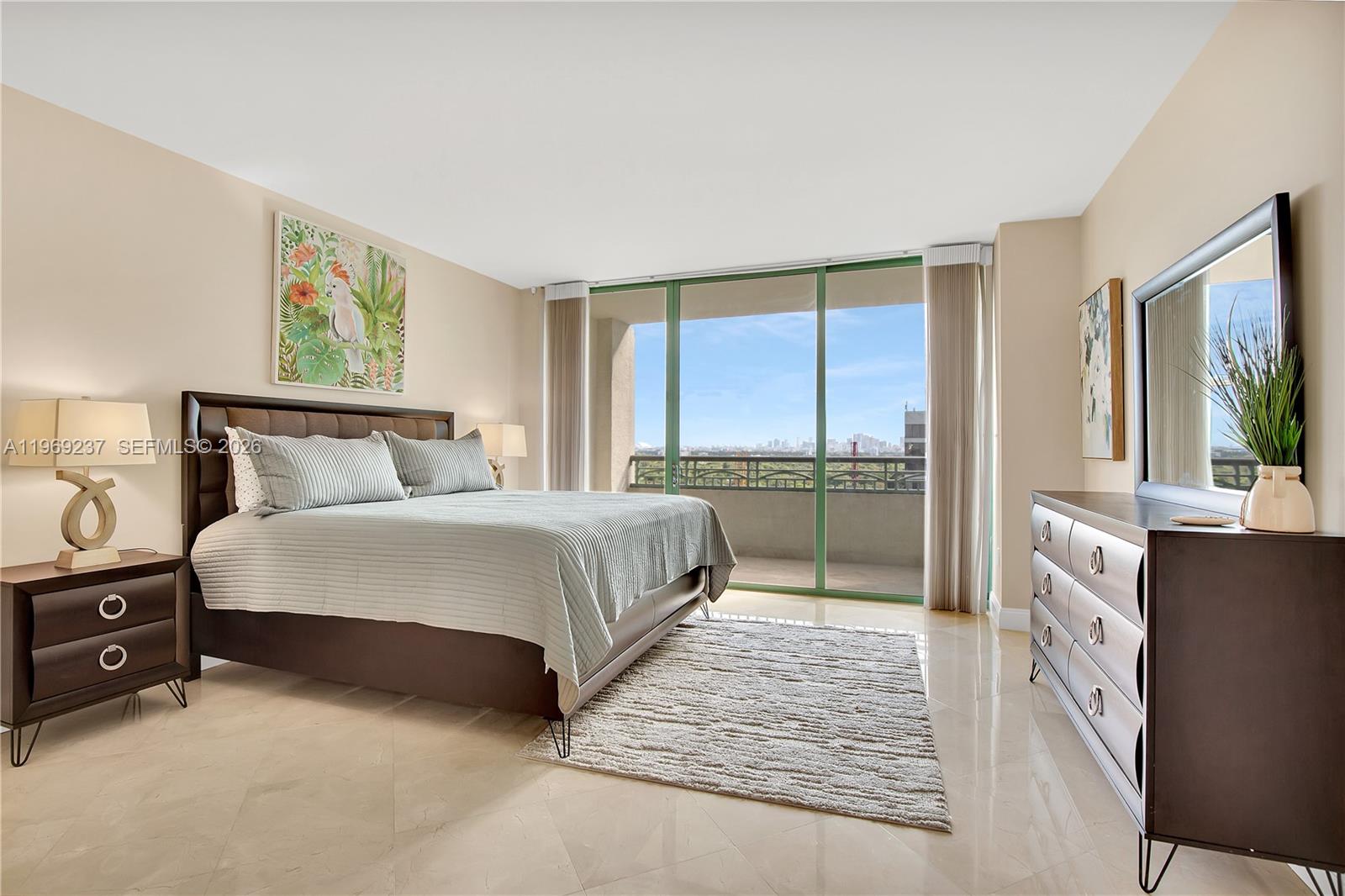 image Ritz-Carlton Coconut Grove13