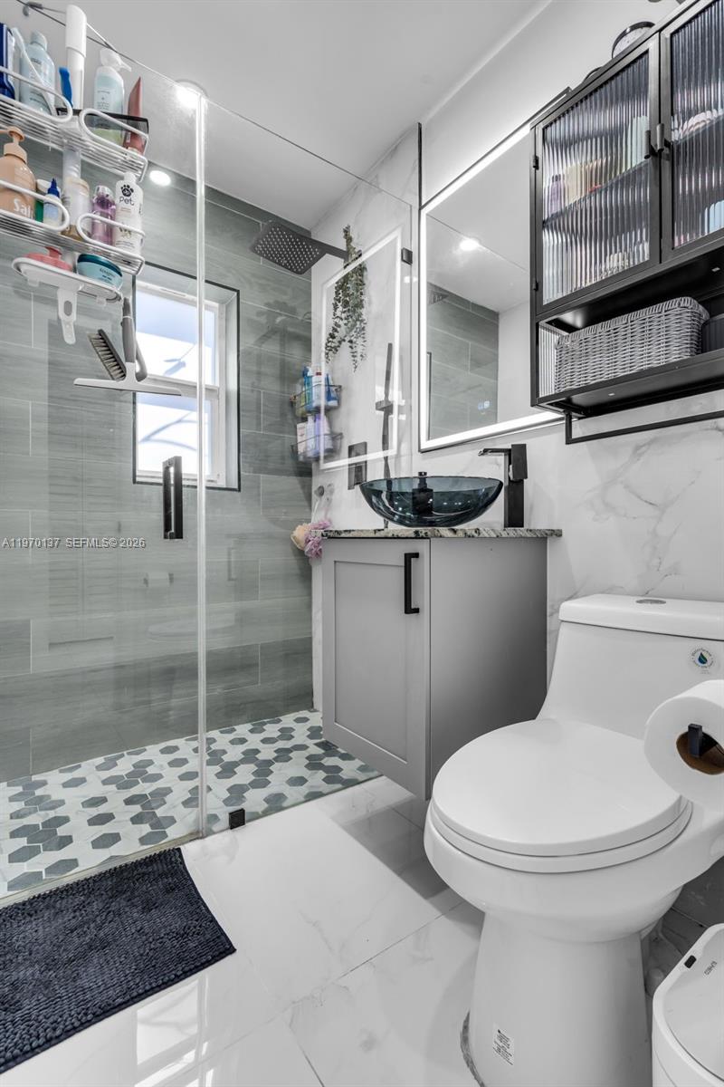 2020 NW 83rd Ter Miami, FL 33147