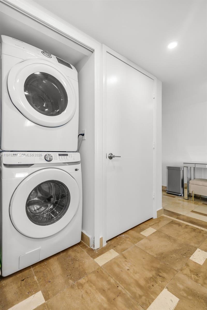 2101 Brickell Ave #306 Miami, FL 33129