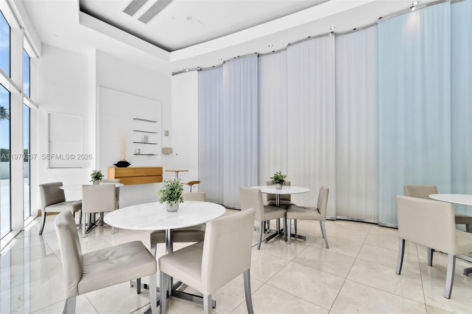 2101 Brickell Ave #306 Miami, FL 33129