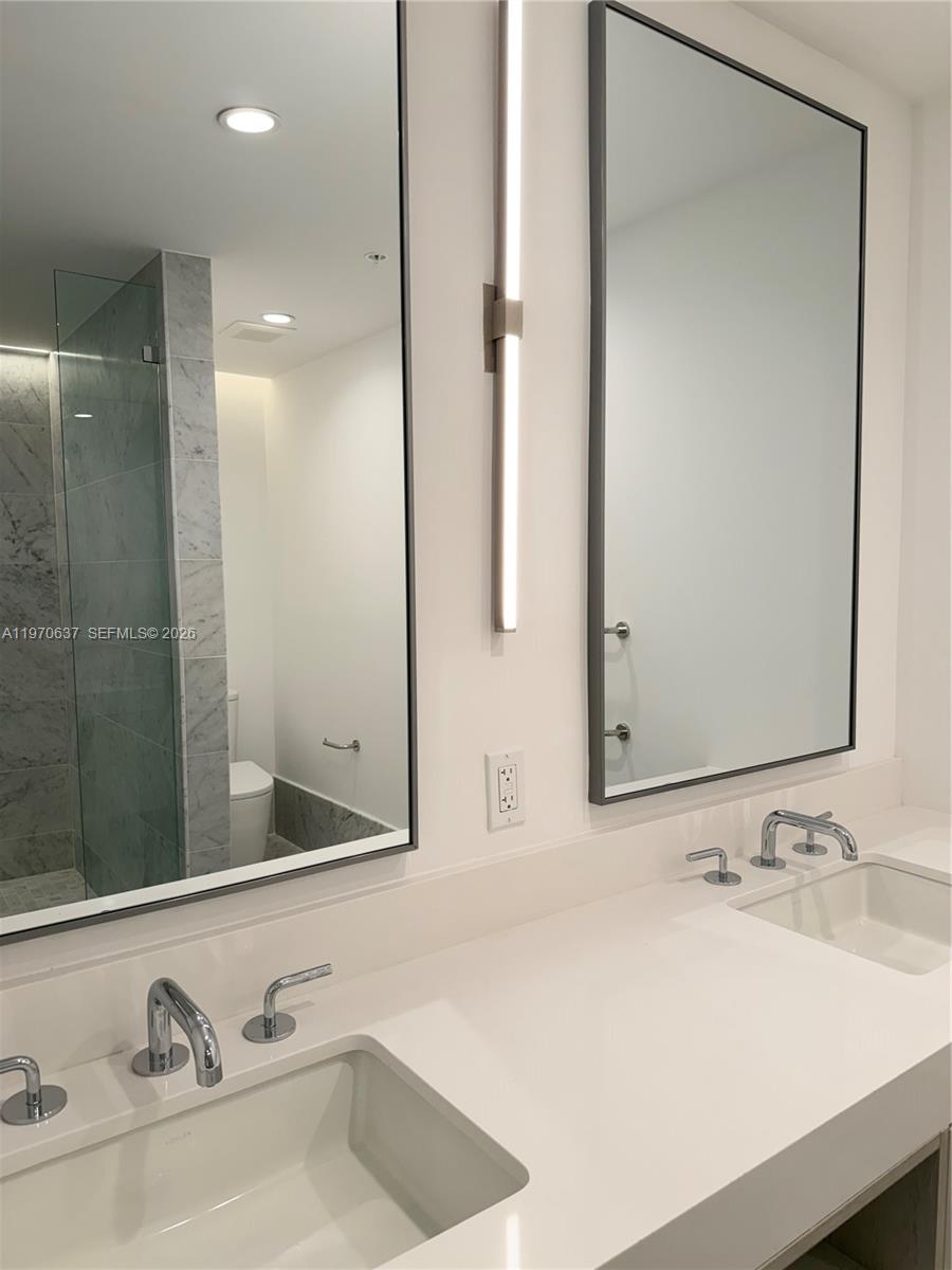 9201 E Bay Hbr Dr #202 Bay Harbor Islands, FL 33154