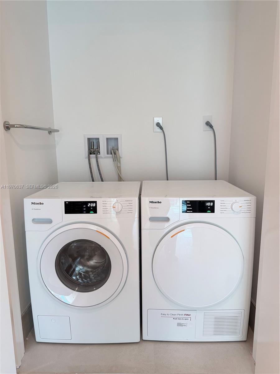 9201 E Bay Hbr Dr #202 Bay Harbor Islands, FL 33154