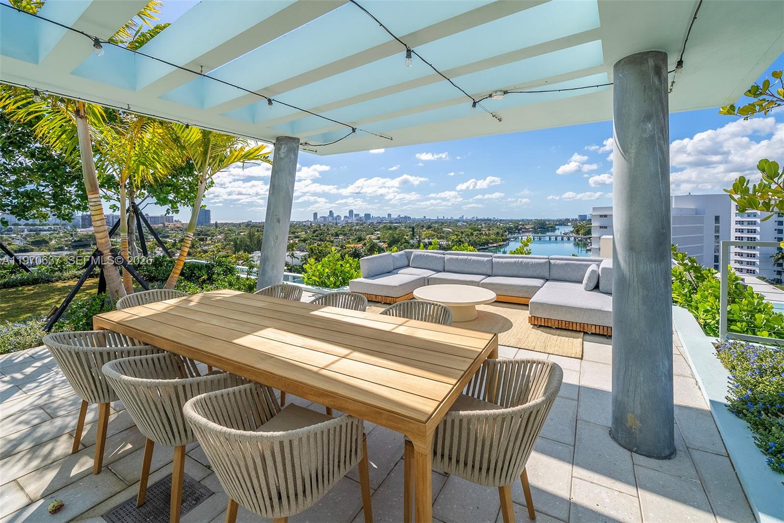 9201 E Bay Hbr Dr #202 Bay Harbor Islands, FL 33154