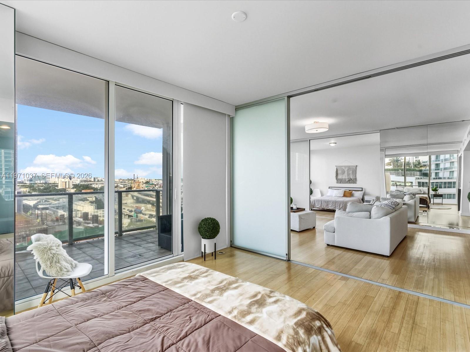 1040 Biscayne Blvd #1107 Miami, FL 33132